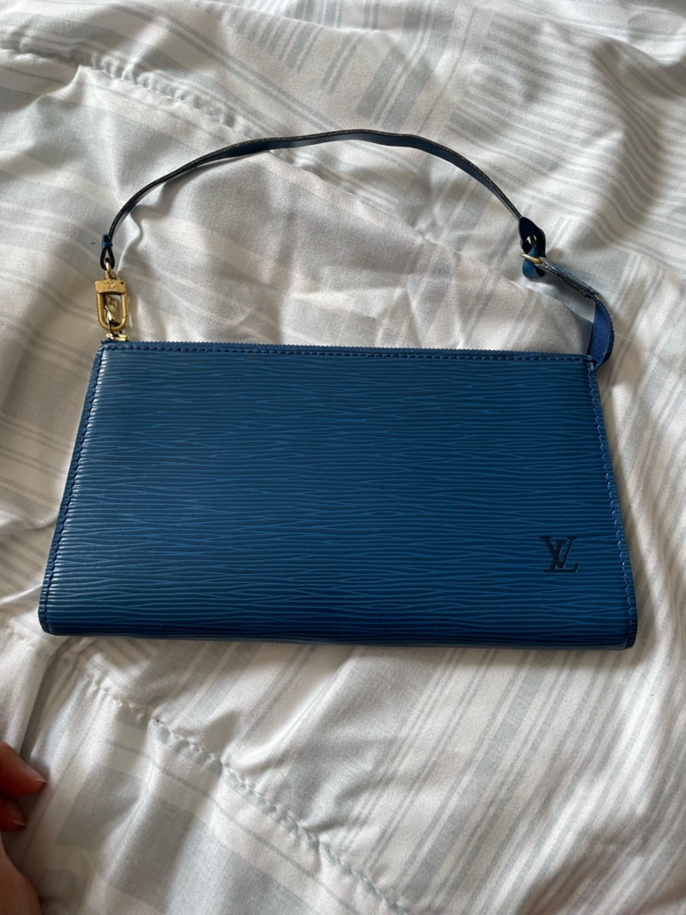 Louis Vuitton Blue Epi Leather Wrist Strap Clutch